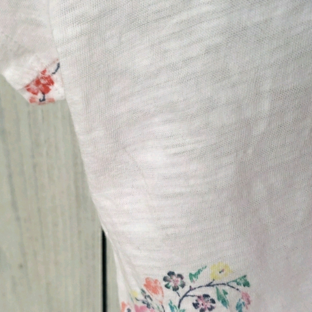 Lucky Brand Womens All Over Paisley Floral Tee Size Small NEW - Picture 10 of 10